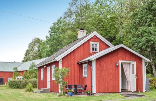Torup House | Cozy Holiday Home Sjöbol in Torup with Kitchen Access