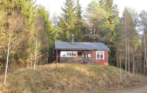 Ljung House | Scenic Ljung Home with Lake View - Family Friendly Stay
