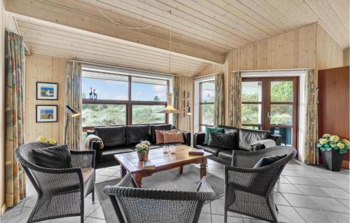 Blavand House | Charming Home in Blvand with Free Wifi for Families