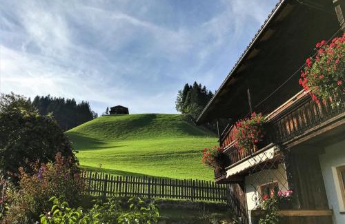 Auffach House | Charming Holiday Home Sonnheim - Child Friendly Retreat