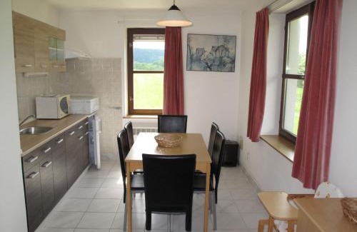Starkov House | Pet-Friendly Holiday Home Stárkov with Pool & High Ratings