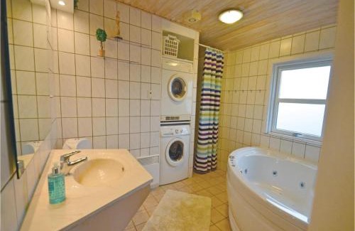 Vorupør House | Cozy Home in Thisted with Kitchen & Family-Friendly Amenities