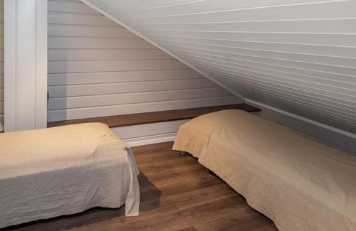 Tahkovuori House | Inviting Holiday Home Tahkovuorentie 34 b with Hot Tub