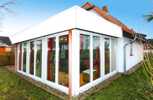 Tiebensee House | Cozy Holiday Home Tiebensee in Neuenkirchen - 9/10 Rating
