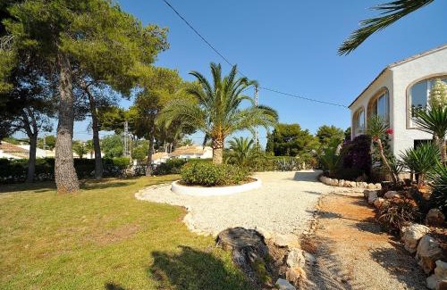 El Tosalet House | Pet-Friendly Holiday Home Toscal with Pool & Family Fun