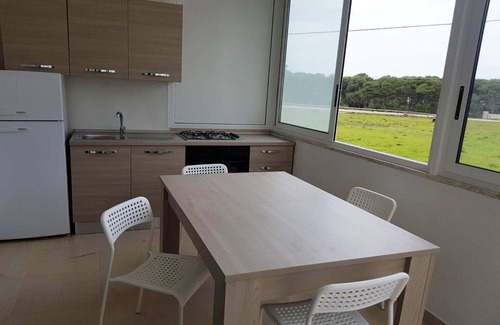 Torre dell'Orso House | Cozy Holiday Home 'Trilo Torre dell Orso' Steps from Beach