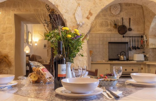 Alberobello House | Trullo Nurillo: Relax by the Pool with Free Wi-Fi