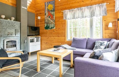 Pyhatunturi House | Pet-Friendly Holiday Home Tunturikettu with 9.5/10 Rating