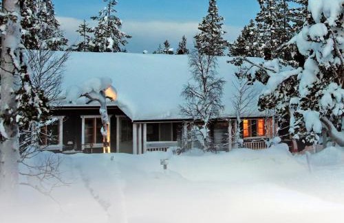 Saariselka House | Top-Rated Holiday Home Tunturituuli with Child-Friendly Amenities