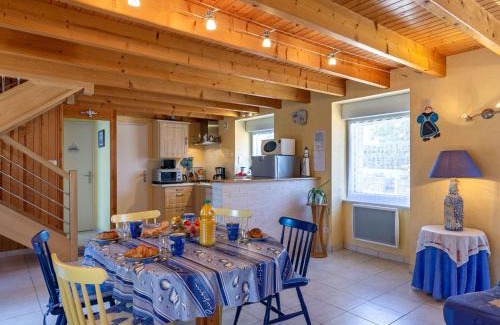 Plounevez-Lochrist House | Family-Friendly Holiday Home Ty Channed - High Guest Rating