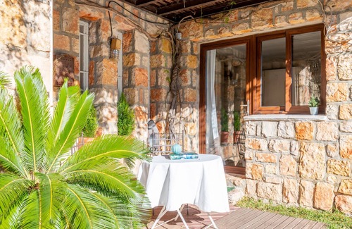 La Nucia Villa | Holiday Home "Villa Relax" with Pool, Garden & Wi-Fi