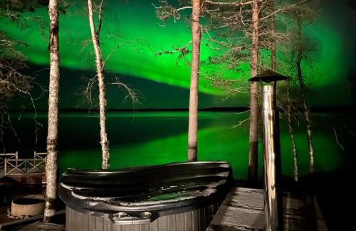 Rovaniemi House | Exceptional Holiday Home Vanttausranta with Hot Tub