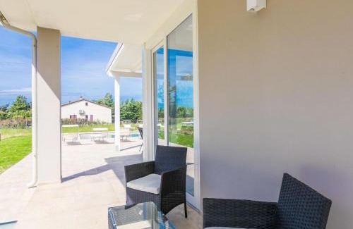 Cecina House | Relax at Holiday Home Veronica - Family and Pet Friendly