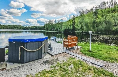Pori House | Cozy Holiday Home Villa Ahomoisio: Family & Pet Friendly Stay