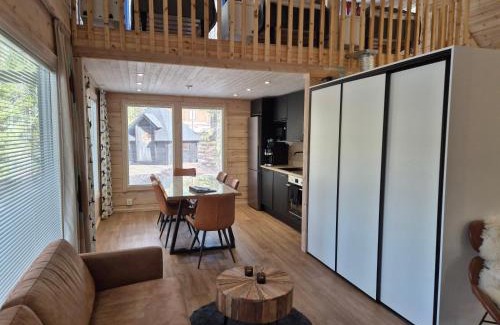 Pyhatunturi Ski Chalet | Pet-Friendly Holiday Home Villa Esteri with Top Guest Rating