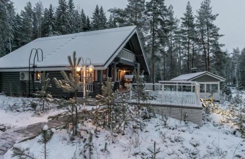 Savitaipale House | Family-Friendly Villa Helge with Hot Tub - 4 Star Retreat