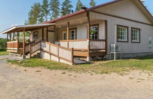Juva House | Cozy Holiday Home Villa Kaisla with Fireplace & Family Appeal