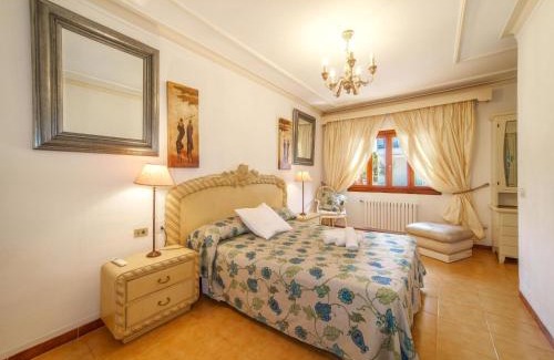 Es Pelats House | Cozy Holiday Home Villa Munar I - Family-Friendly Retreat