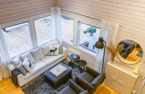 Savonlinna House | Relaxing Holiday Home Villa Sipilä with Hot Tub & Pet Friendly