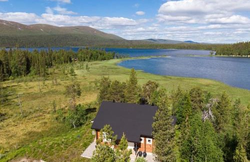 Enontekio House | Family-Friendly Getaway at Villa Tunturisopuli, 9.3/10 Rating