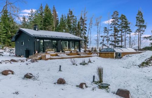 Porvoo House | Discover Villa Udden: Family & Pet-Friendly Retreat