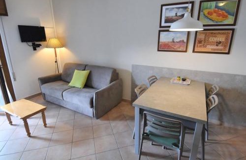 Vesta House | Pet Friendly Holiday Home Villa Vesta with Oceanfront Views