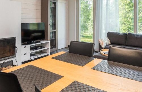 Aikkila House | Discover Villa Vuosseli C 1: Family & Pet-Friendly Retreat