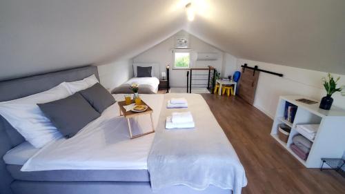 Kutjevo House | Family-Friendly Retreat at Holiday Home Vinovilla, Rated 9.8