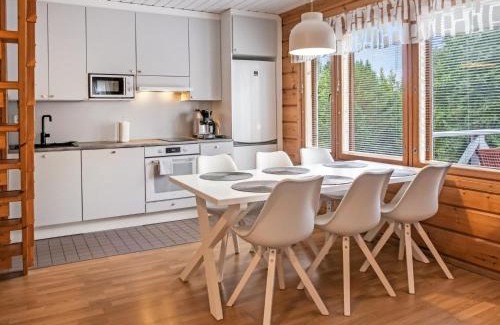 Vuokatti House | Kid-Friendly Retreat at Holiday Home Vuokatin Molle by Interhome
