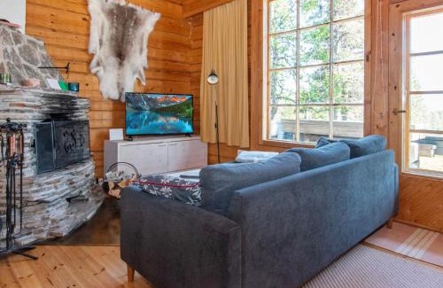 Saariselka House | Family-Friendly Holiday Home Vuonelo 8 a 2 by Interhome