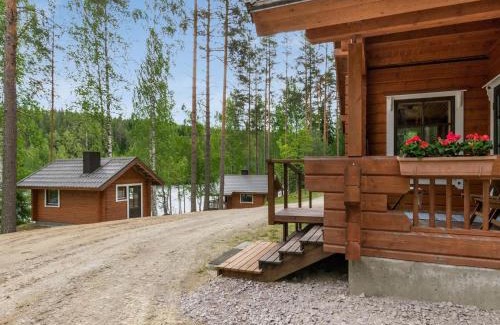 Enonkoski House | Family-Friendly Holiday Home Vuorilahti with Hot Tub