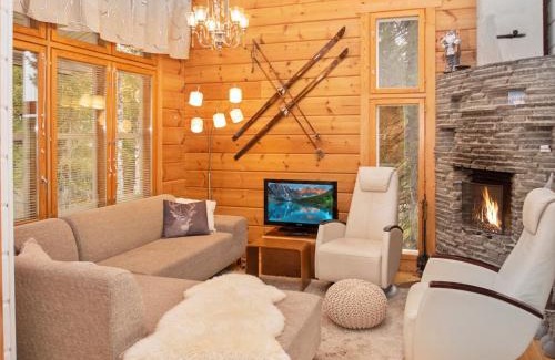Rukatunturi House | Family-Friendly Holiday Home Vuosseli-kelkka 15a with Top Rating