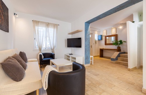 Caldes d'Estrac House | Oceanfront Holiday Home with Terrace and Free Wi-Fi