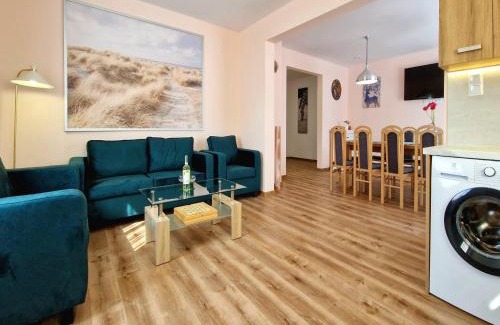 gmina Iwierzyce House | Holiday Home Wi niowa with Pool and Nature, cleaning included