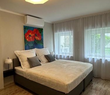 Biebrich Apartment | Family-Friendly Holiday Home Wiesbaden with Great Reviews