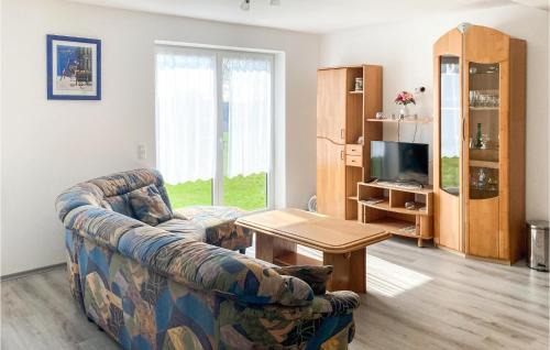 Wiesenfelden House | Inviting Retreat in Wiesenfelden with Kitchen & Pet-Friendly