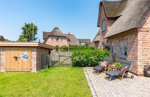 Utersum House | Holiday home with 2 bedrooms