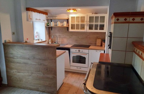 Semic House | Scenic Holiday Home Offering Spa and Breakfast Amenities