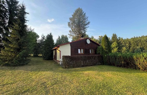 Chodovska Hut House | Elegant Holiday Home with Terrace in Prime Location