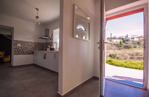 Oprtalj House | Tranquil Holiday Home with Pool and Ocean View Amenities