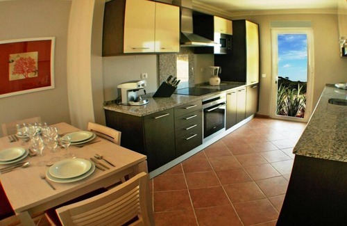 Castro Marim House | Inviting Holiday Home with Pool & Ocean View Awaits You
