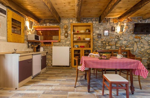 Polje House | Cozy Holiday Home with Terrace in Peaceful Location