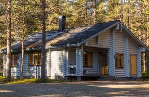 Yllasjarvi House | Family-Friendly Retreat at Ylläs-topin lomamaja 1