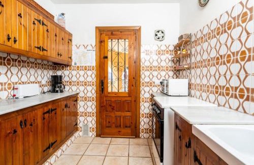 Balcon del Mar House | Family-Friendly Holiday Home Zindel with Pool & Pets Welcome