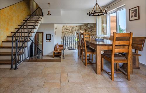 Zman House | Cozy Retreat in Zman with Pool and Family-Friendly Vibes