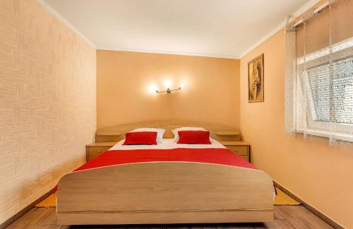 Cerklje ob Krki Apartment | Cozy Holiday Homes I&G near Olimje - Pet & Child Friendly
