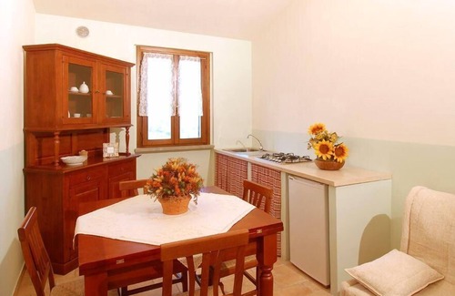 Apecchio House | Spacious Holiday House Sant'Angelo in Vado for 20 Guests