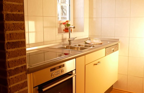 Wrexen House | Cozy Holiday House for 2 with Ocean View in Diemelstadt