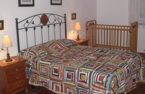 Cuevas del Becerro House | Holiday house Cuevas del Becerro for 2 - 8 persons with 4 bedrooms - Row house