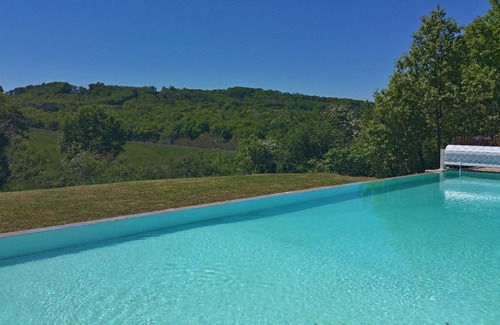 Cenac-et-Saint-Julien House | Holiday house Cénac et St Julien for 1 - 9 persons with 5 bedrooms - Row house